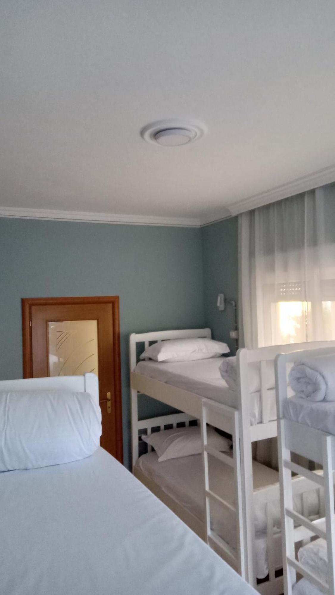 Mandarine Hostel Tirana Eksteriør billede