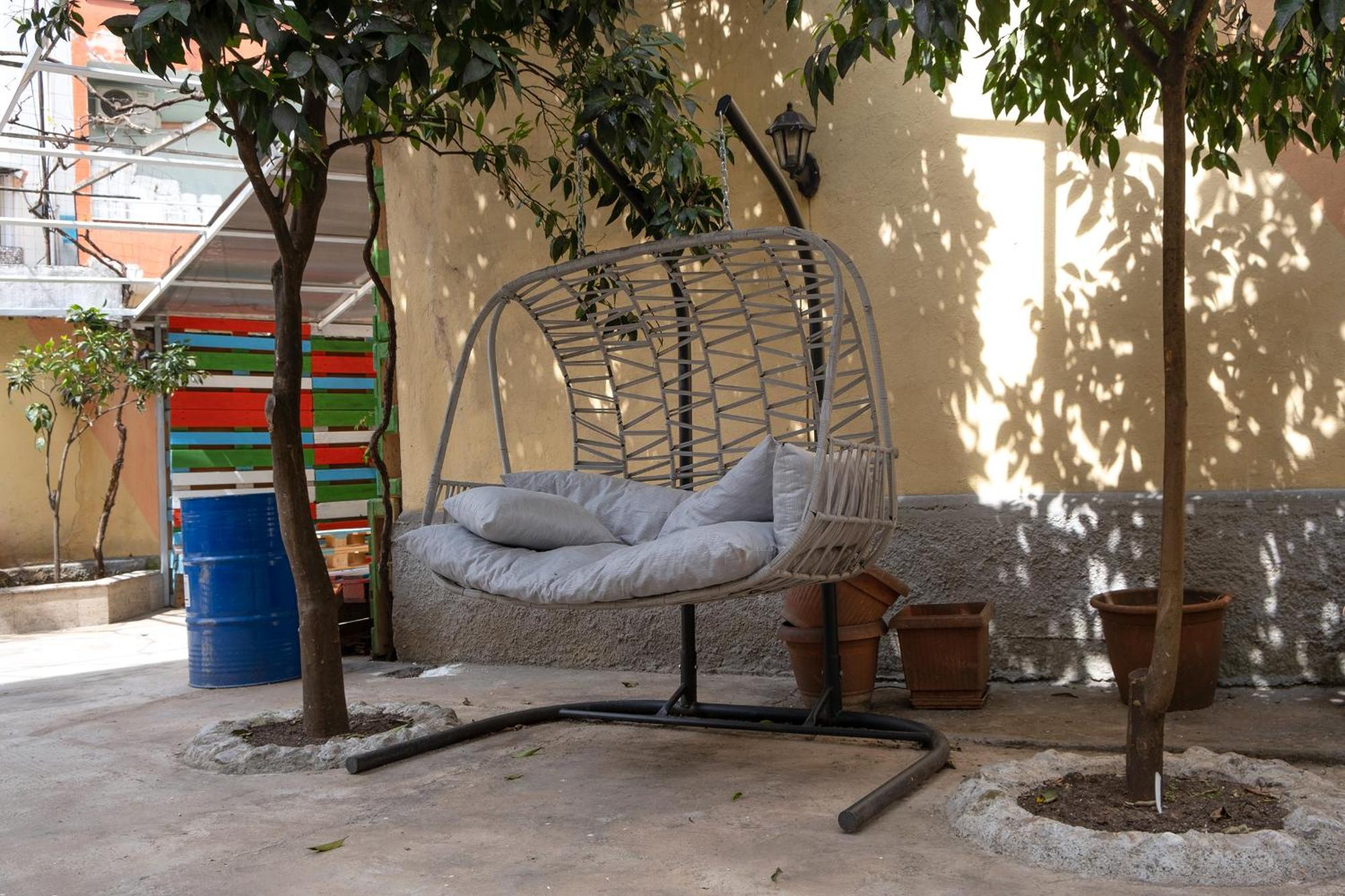 Mandarine Hostel Tirana Eksteriør billede