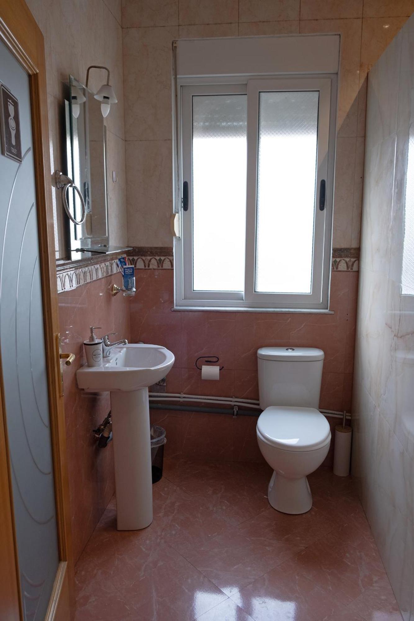 Mandarine Hostel Tirana Eksteriør billede