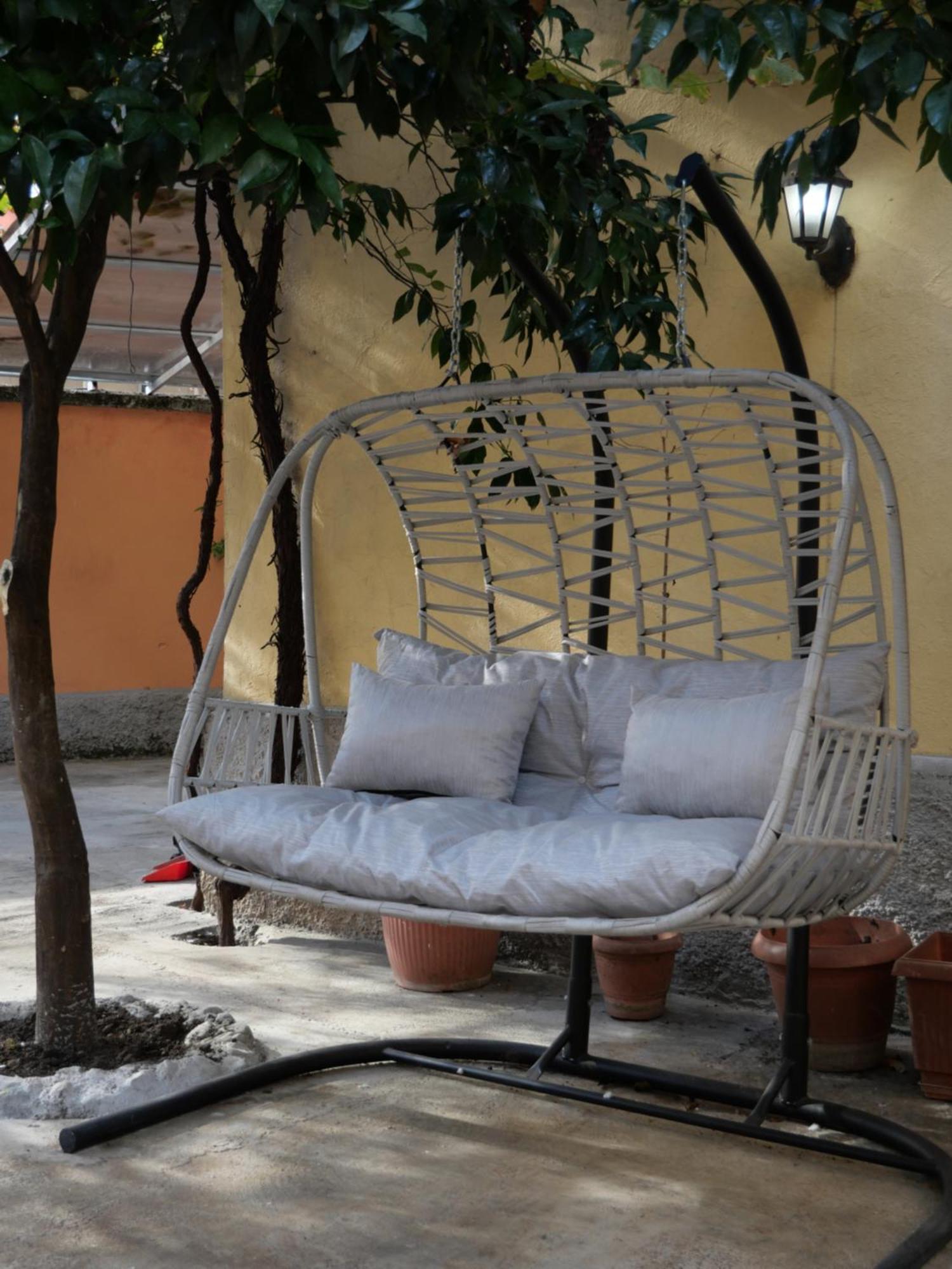 Mandarine Hostel Tirana Eksteriør billede